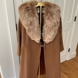 Polskys Vintage cashmere/wool/fur collar coat